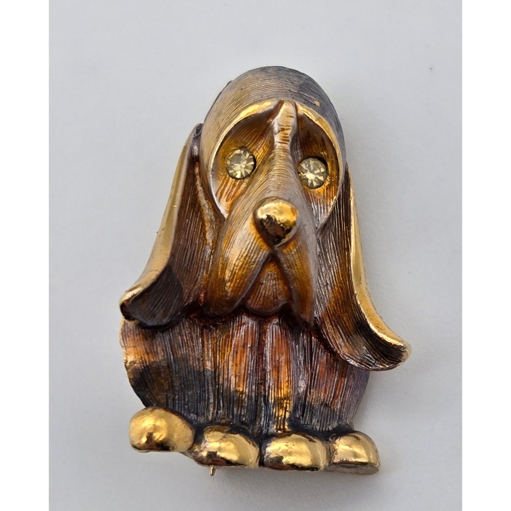 Pastelli Basset Hound Brooch 1x1.5 Gold Tone Rhinestone Eye Pin Fashion‎ Signed